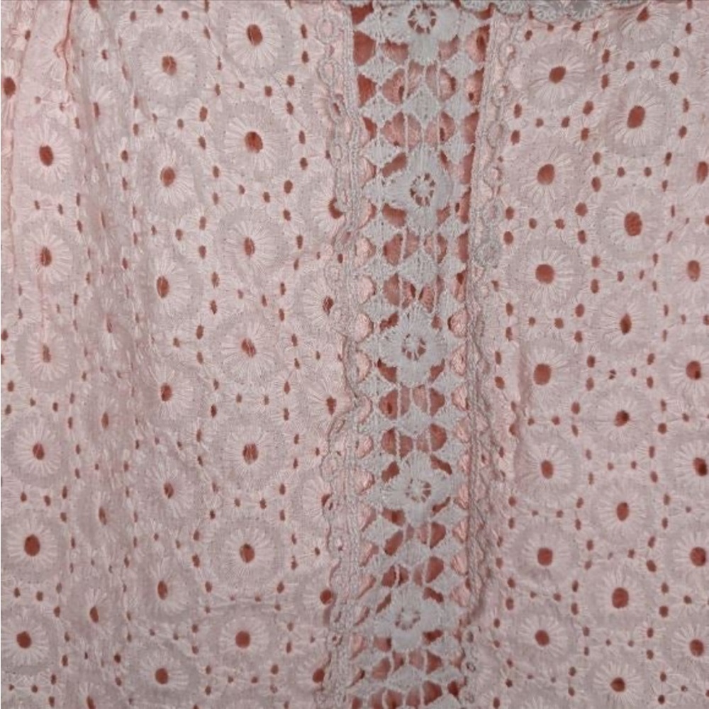 Pink eyelet - Picture 3 of 7